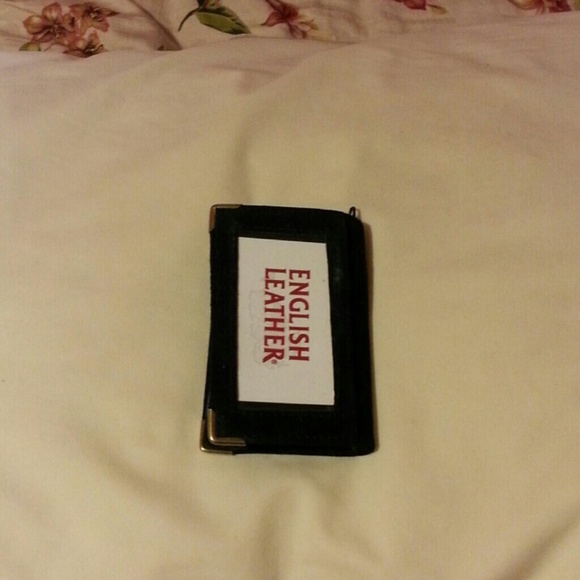 A black photo wallet - Picture 3 of 3