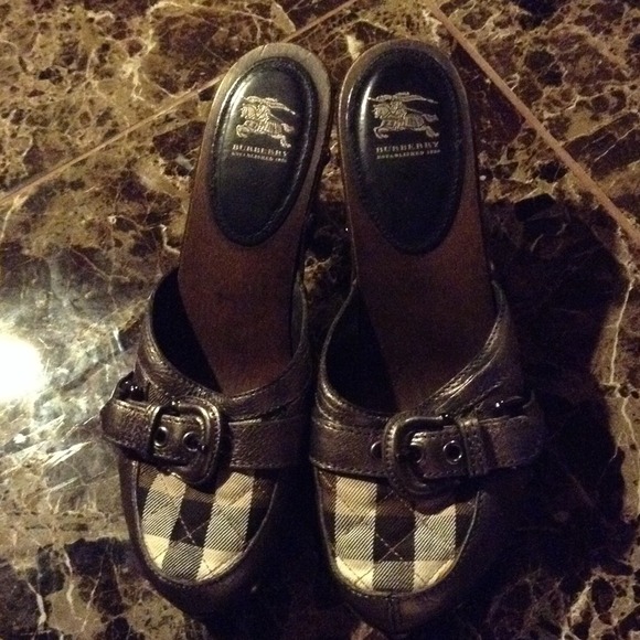Burberry clogs - Picture 1 of 4