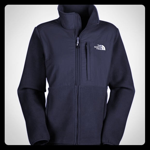 LARGE AUTHENTIC WOMENS. North Face Denali.
