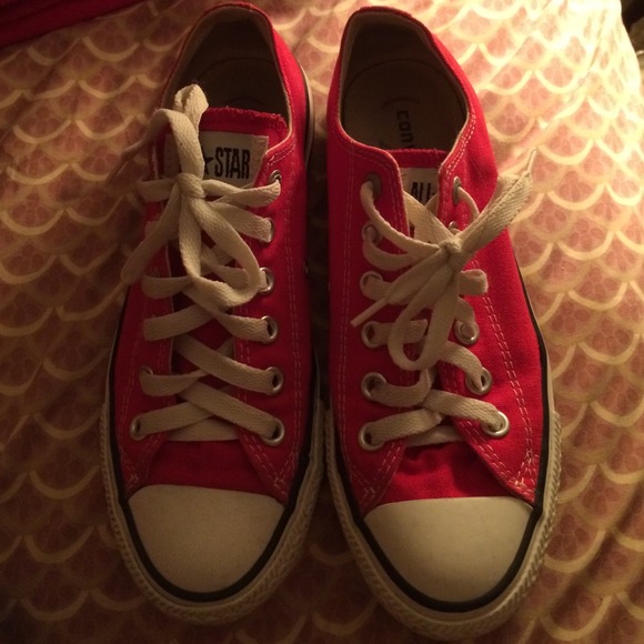 Red converse ❤️