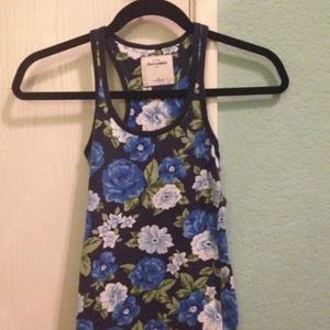 Blue Floral Tanktop