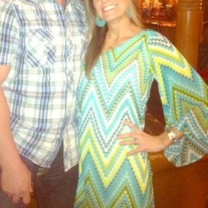 Ladies/Juniors boutique style dress