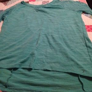 Long sleeve lace shirt