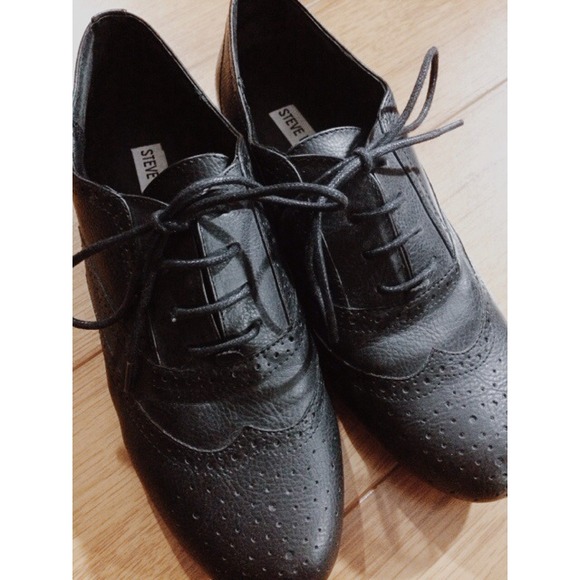 ❌HOLD❌Steve Madden Oxford
