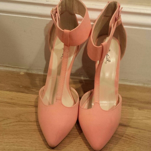 Salmon color strap high heels