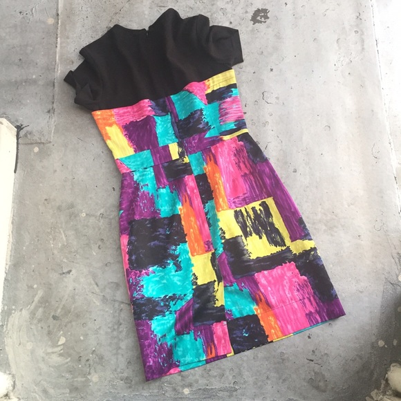 Trina Turk Multi Color Print Sheath Dress - Picture 2 of 4