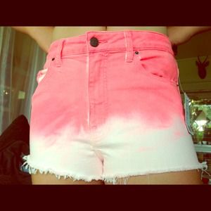 2x HP 🙉 BDG high rise cheeky tie-dye ombré shorts