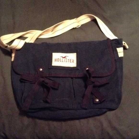 Blue hollister bag