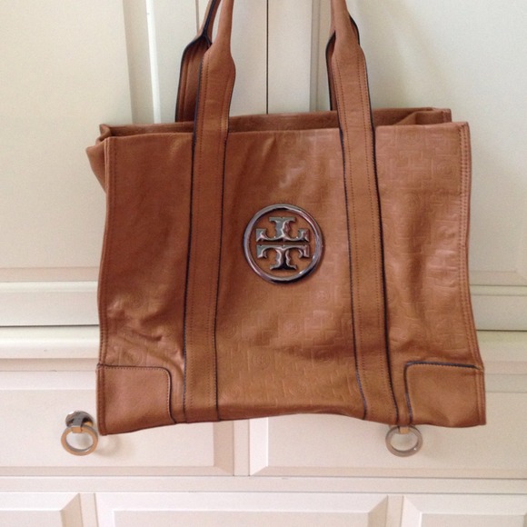 Tory burch tote