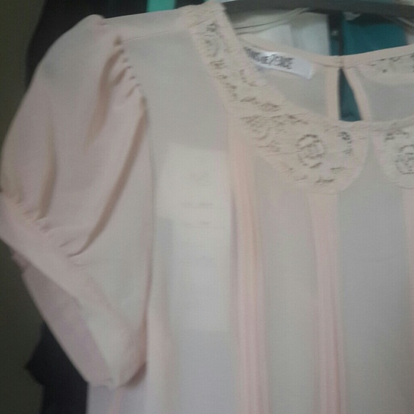 SOLD patrons of peace blouse - Picture 2 of 4