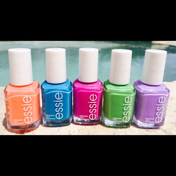 Essie Nail Polish - 🚫SOLD🚫