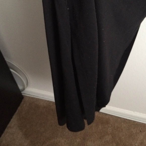 Skirt - Picture 2 of 4