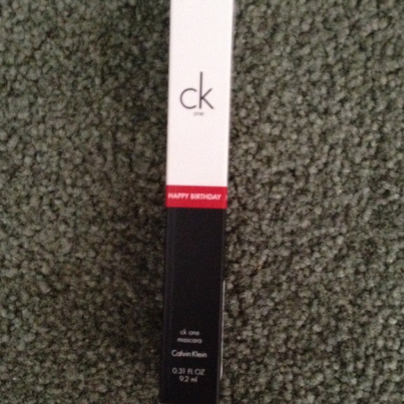 Sold locally.🌟🌟🌟🌟🌟Brand new ck mascara