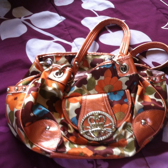 Purse - Picture 2 of 4