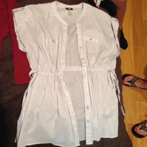 Grey H&M shirt size 10 (runs small)