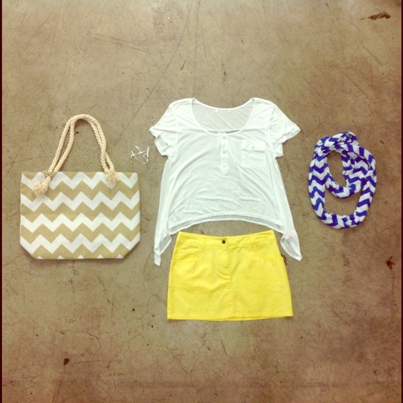 💛💛 Beach Babe 🎀 5 Piece Bundle 💛💛