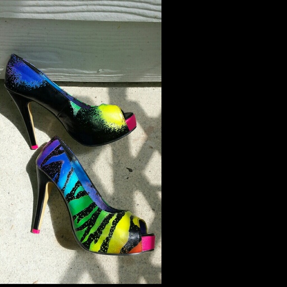 ALL MINE ..IM KEEPING THESE ..I LUV THEM - Picture 4 of 4