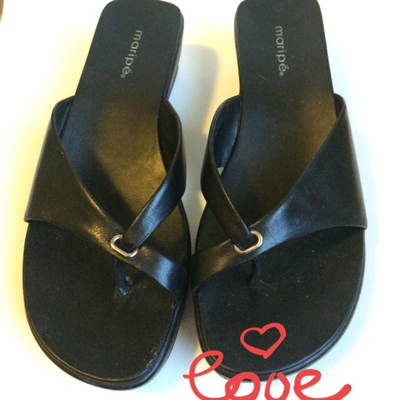 🎉 SALE Black Wedge Shoes
