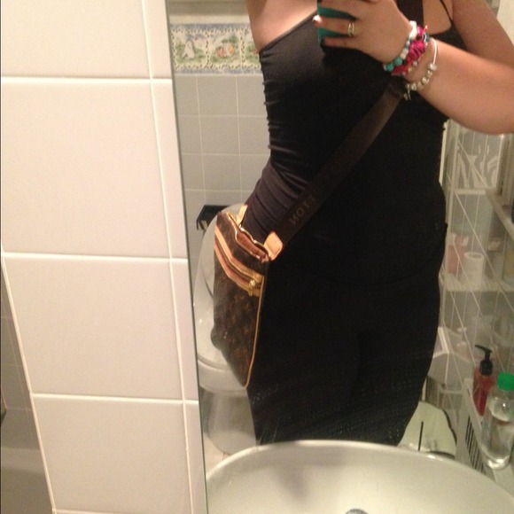 Additional pics of Louie cross body make an offer! - Picture 2 of 2