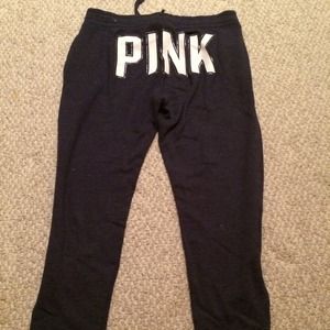 VS PINK campus skinny sweats!! 💕😄
