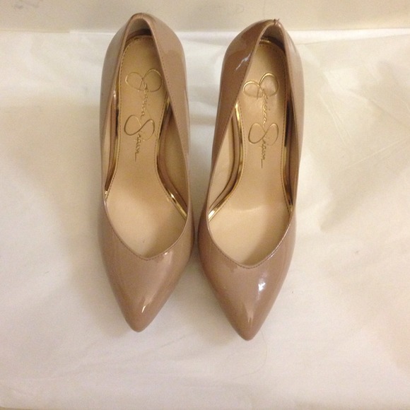 Nude heels