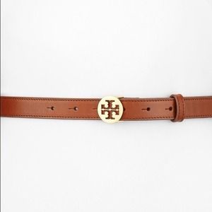 Brand new Tory Burch classic logo belt.