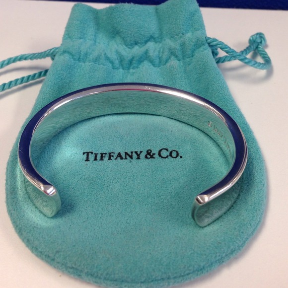SOLD*TRADESY* Tiffany & Co Cuff - Picture 3 of 4