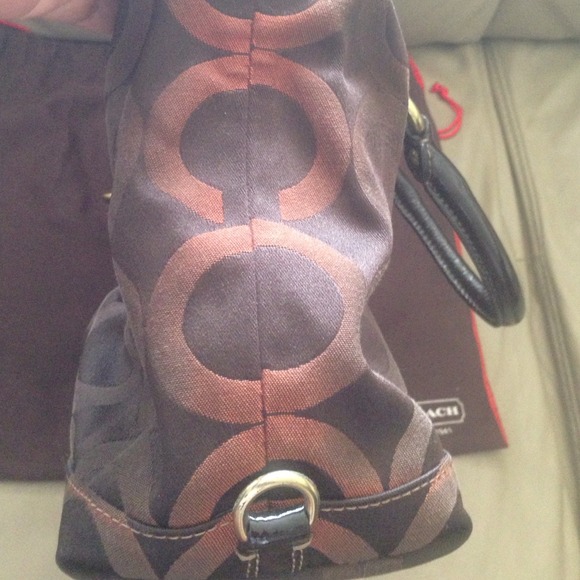 Authentic Coach Bag - Picture 2 of 4