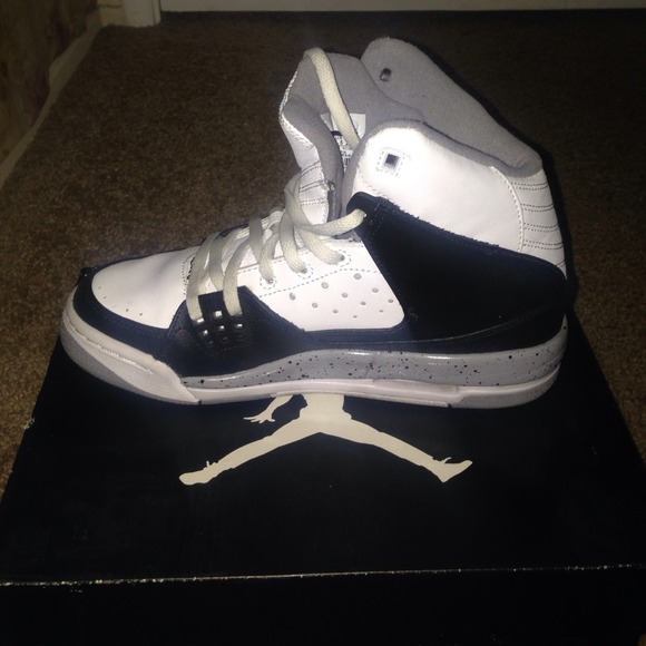 ❌SOLD ON VINTED❌