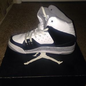 ❌SOLD ON VINTED❌