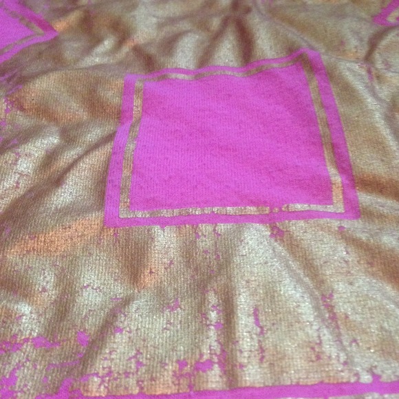 Shirt - Picture 2 of 2