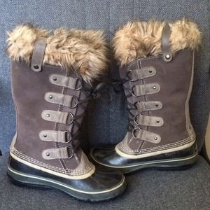 Sorel snow boots
