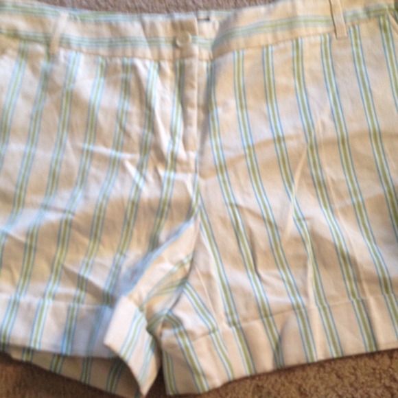 4" willi smith cuffed cotton shorts.