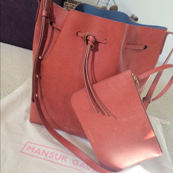 Sold!! Mansur Gavriel Bucketbag!