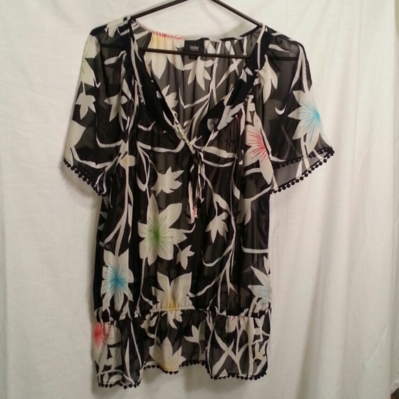Floral design short sleeves with elastic waist