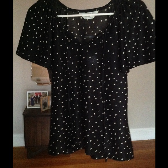 Flutter sleeve thrift store find.