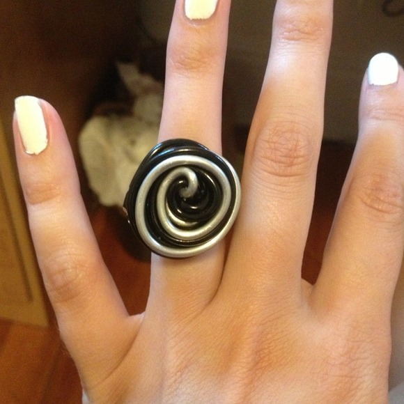 Fun Black and Gray Swirl Ring