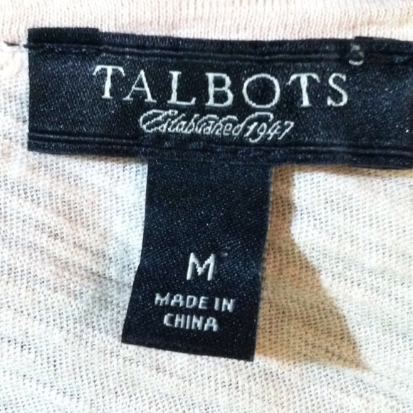 😎 Adorable Talbots Tee - Picture 3 of 4