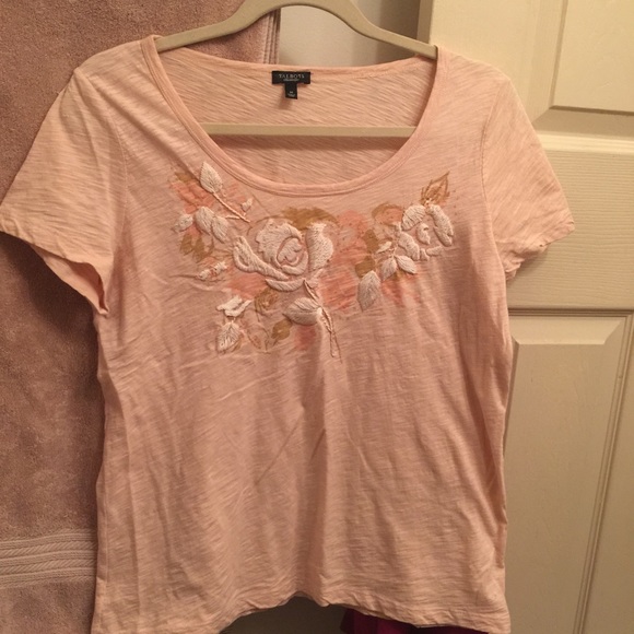 😎 Adorable Talbots Tee - Picture 4 of 4