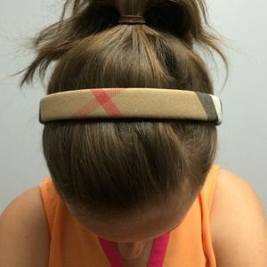 Burberry headband