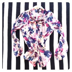 HOST PICK!! Nordstrom Sheer Floral Blouse with Tie