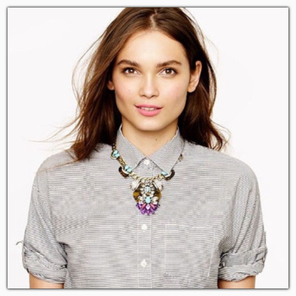 Statement necklace