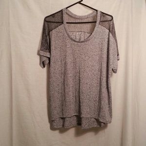 hi low shirt w/ c thru sleeves grey black