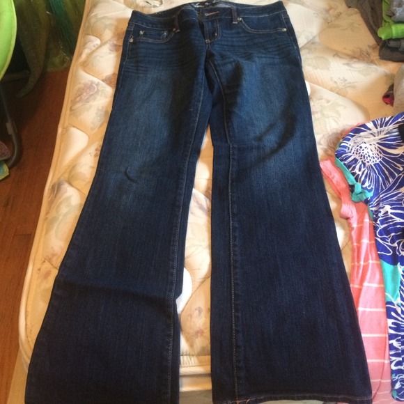 American Eagle Outfitters jeans
