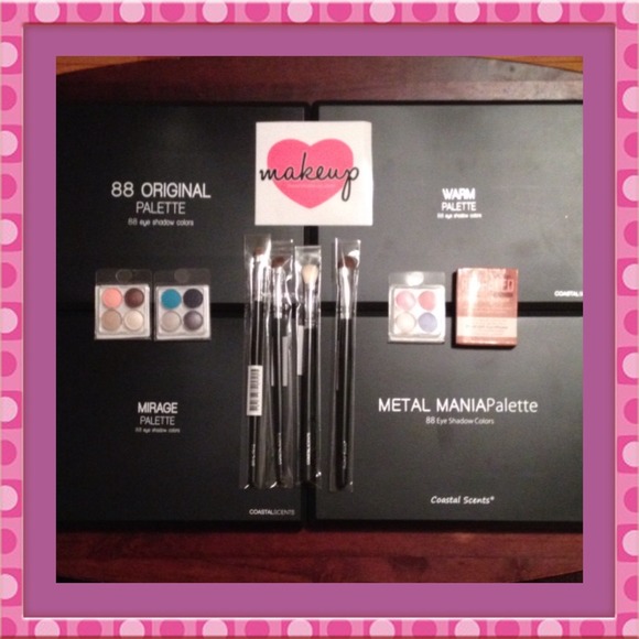 💕 Costal Scents 88 palette- set of 4 NWOT 💕