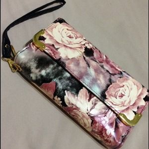 Cute floral wallet.