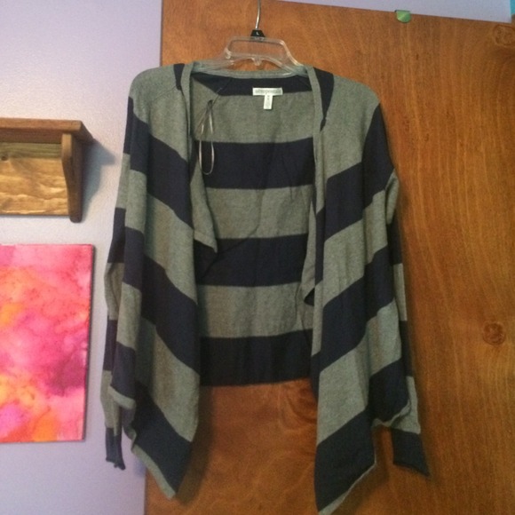 Aeropostale open cardigan