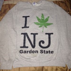Weed crew neck