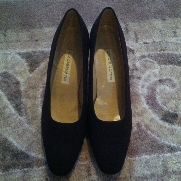 Dark Brown Liz Claiborne Shoes 👠