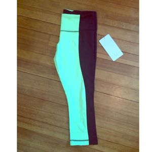 Black & Lime Lululemon Wunder Under Crop Leggings